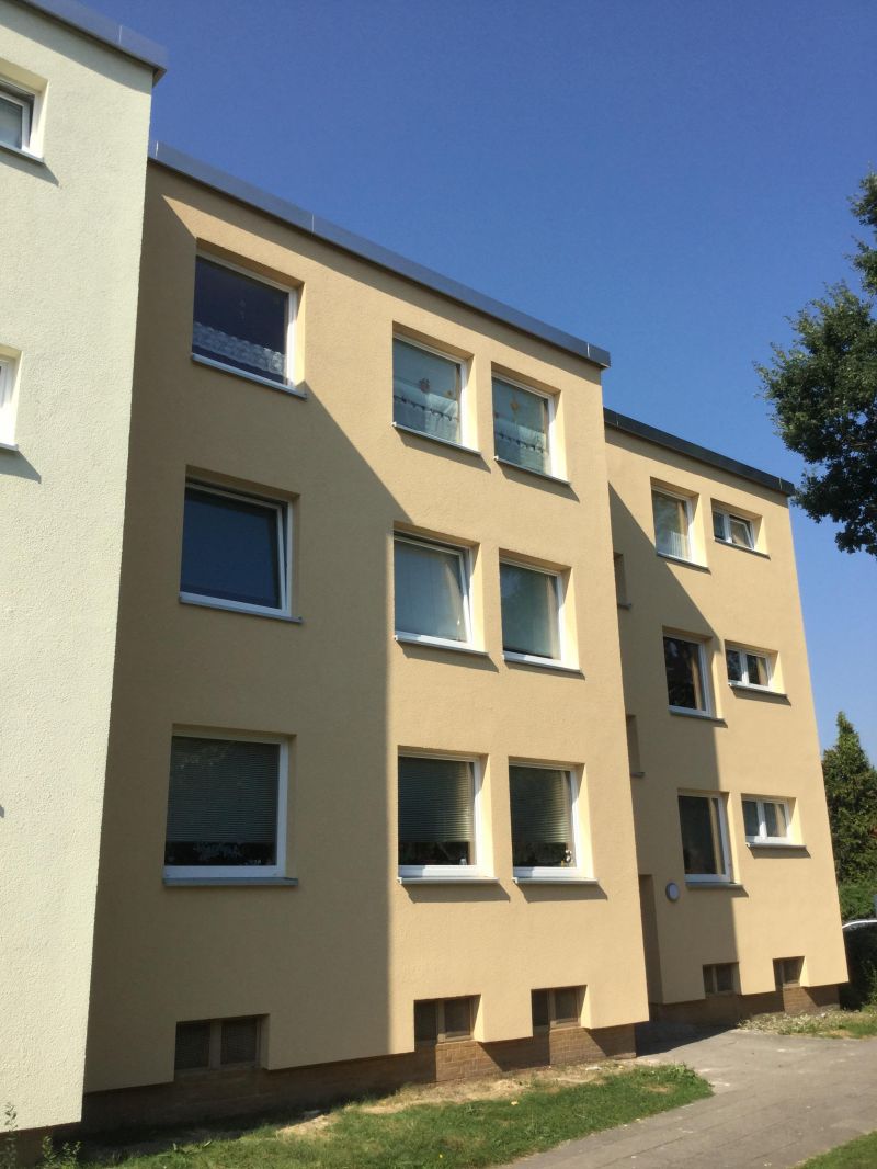 3 Zimmer Etagenwohnung Mit Balkon Zur Miete In Garbsen Berenbostel