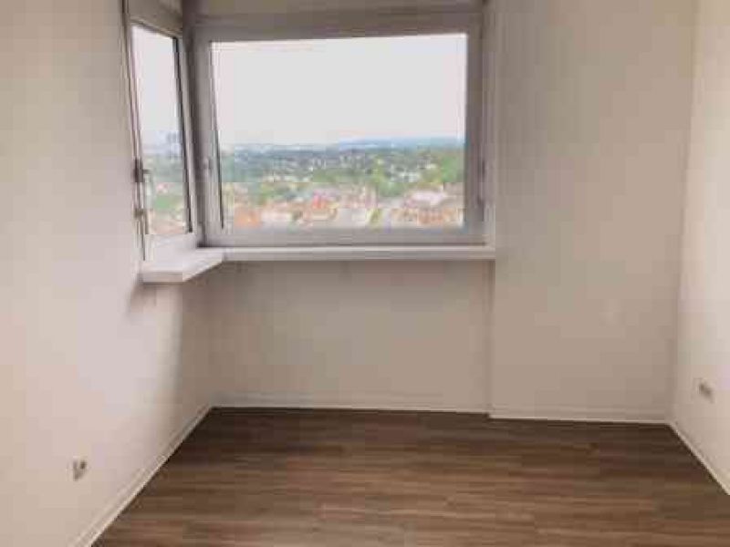 3 Zimmer Etagenwohnung Mit Balkon Zur Miete In Wiesbaden Biebrich